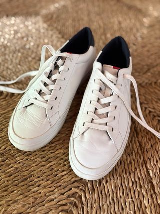 Sneakers Tommy Hilfiger bianche e nere