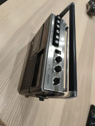 Radio Cassette Sony CF-310S