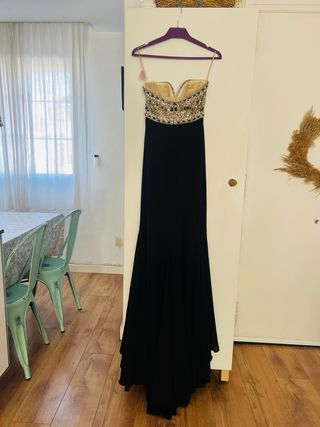 Vestido fiesta Pronovias palabra de honor pedrería