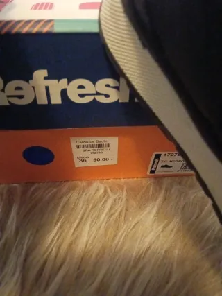 Zapatillas Refresh negras y blancas