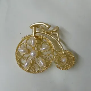 Spilla bicicletta oro con perle