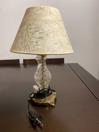 Lámpara de mesa cristal y metal