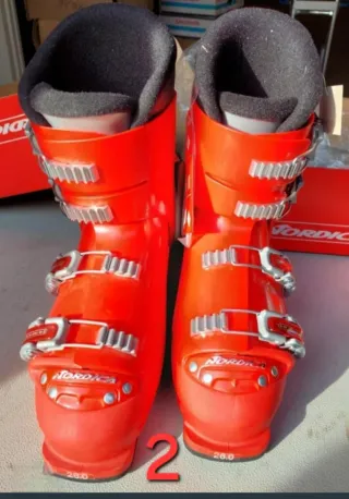 Lote 19 Botas de Esquí NUEVAS, Primeras marcas