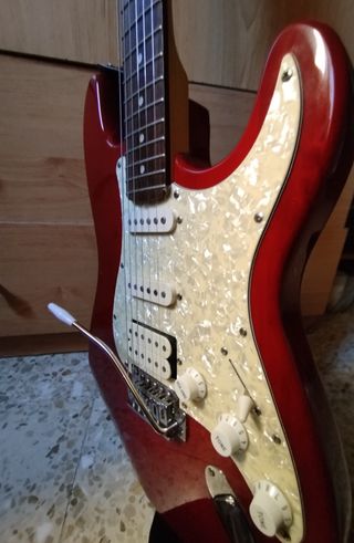 Amplificador Roland Micro Cube + Guitarra