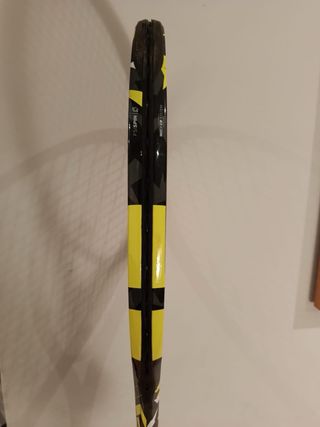 Raqueta Babolat Pure Aero. Muy buen estado.