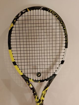 Raqueta Babolat Pure Aero. Muy buen estado.