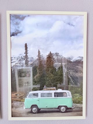 Lámina decorativa paisaje playa y ciudad