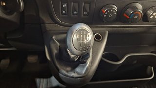 Renault Master L2H2 2.3 3500E DCI E6 145CV COMBI 9 + MINUSVALIDO
