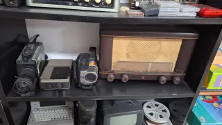 Radios y Tocadiscos Antiguos