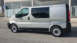 Opel Vivaro 2004