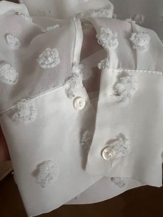 Blusa Zara blanca con textura