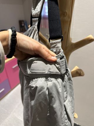 Pantalones de esquí grises con tirantes TM