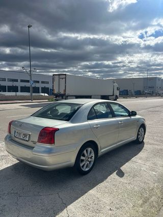 Toyota Avensis D4D 2.0 executive diesel