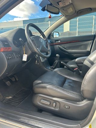 Toyota Avensis D4D 2.0 executive diesel