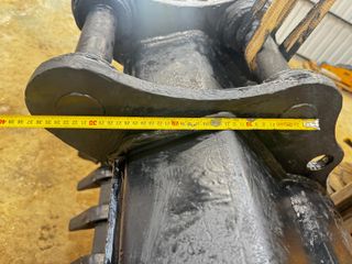 Cazo Excavadora Negro