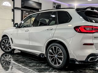BMW X5 30d 286CV PAQUETE M FULL
