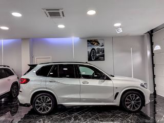 BMW X5 30d 286CV PAQUETE M FULL