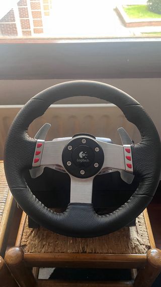 Volante Logitech G27 (a reparar) No se que le pasa