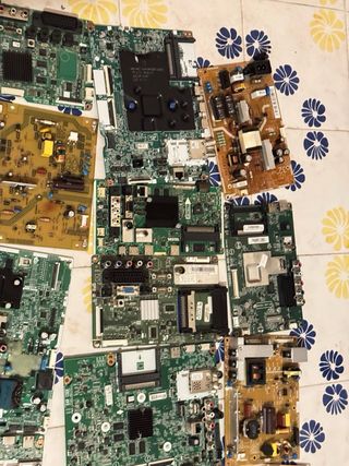 Lotto schede madri per riparazioni