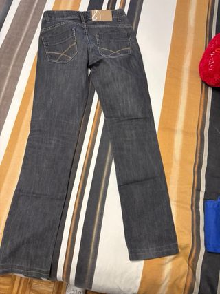 Pantalón vaquero gris chica
