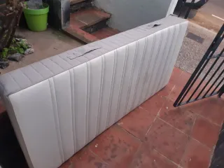 Colchón individual 90cm. Buen estado