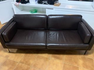 Sofá imitación piel ikea