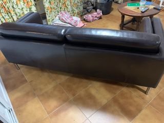 Sofá imitación piel ikea