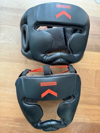 2 Cascos de Boxeo Outshock (Tallas S/M y L/XL)