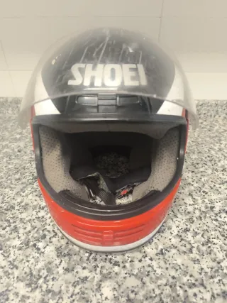 Casco integral shoei