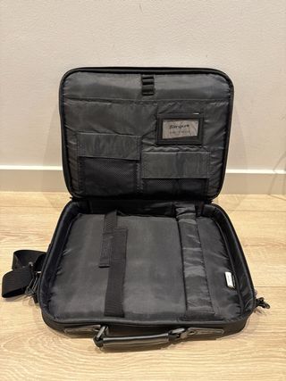 Maletín portátil Targus negro