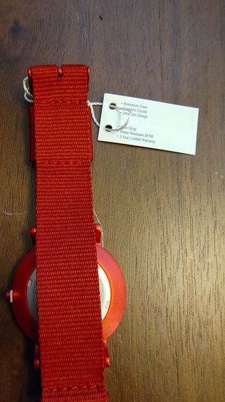 Reloj Bering True Aurora rojo, nuevo a estrenar