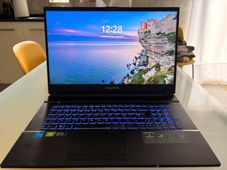 Gigabyte G7GD Portátil gaming Negro