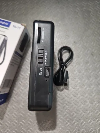 Radio Portátil JOC TG-77 FM/AM/SW