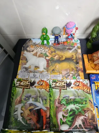 Lote de juguetes variado