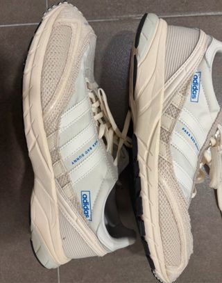 Zapatilla Adidas Adizero Bad Bunny Beige