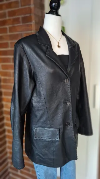 Chaqueta Piel Vintage Negra Diseño