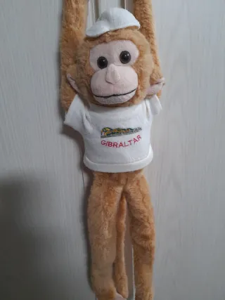 Mono de peluche colgante Gibraltar