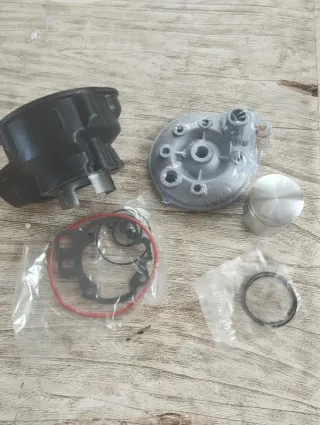 Yamaha dt Malaguti 50cc Motocross Roja y Blanca