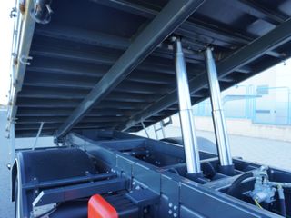 RENAULT MIDLUM D280 GRÚA PALFINGER