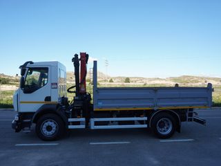 RENAULT MIDLUM D280 GRÚA PALFINGER