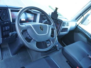 RENAULT MIDLUM D280 GRÚA PALFINGER