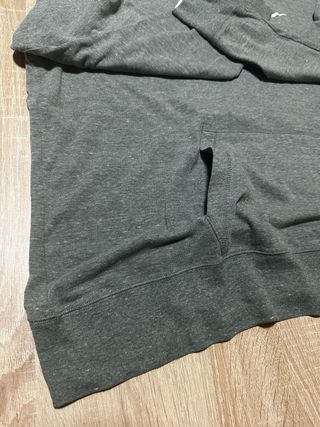 Sudadera Nike Gris con Capucha