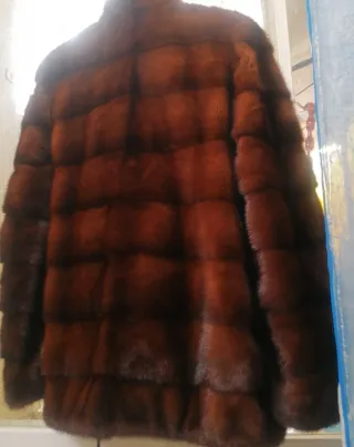 Pelliccia orizzontale calda con cerniera