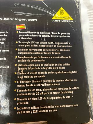 Behringer MIC100 Tube Ultragain Preamplifier