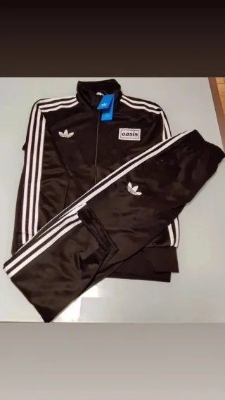 Tuta Adidas Bordeaux con strisce bianche