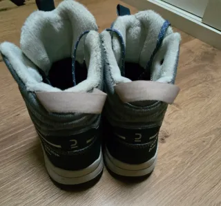 Botas Nieve Senderismo Quechua Talla 35-36.