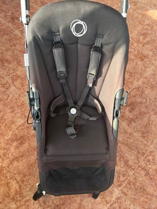Cochecito Bugaboo con accesorios