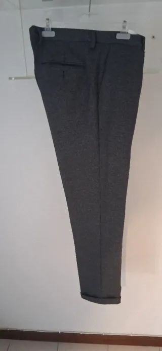 Pantaloni uomo grigi