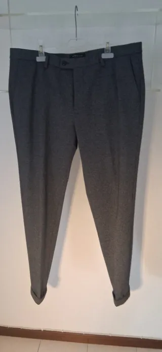 Pantaloni uomo grigi