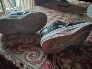 Scarpe da ginnastica bambina Joma nere taglia 29